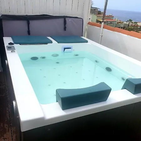 - Sun House - Holidays -