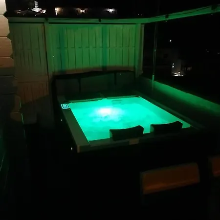 - Sun House - Holidays -