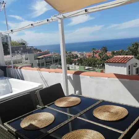 - Sun House - Holidays - *