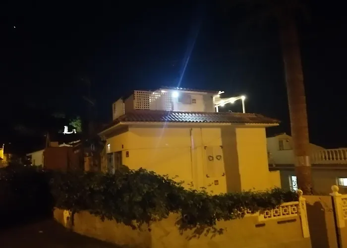 - Sun House - Holidays -